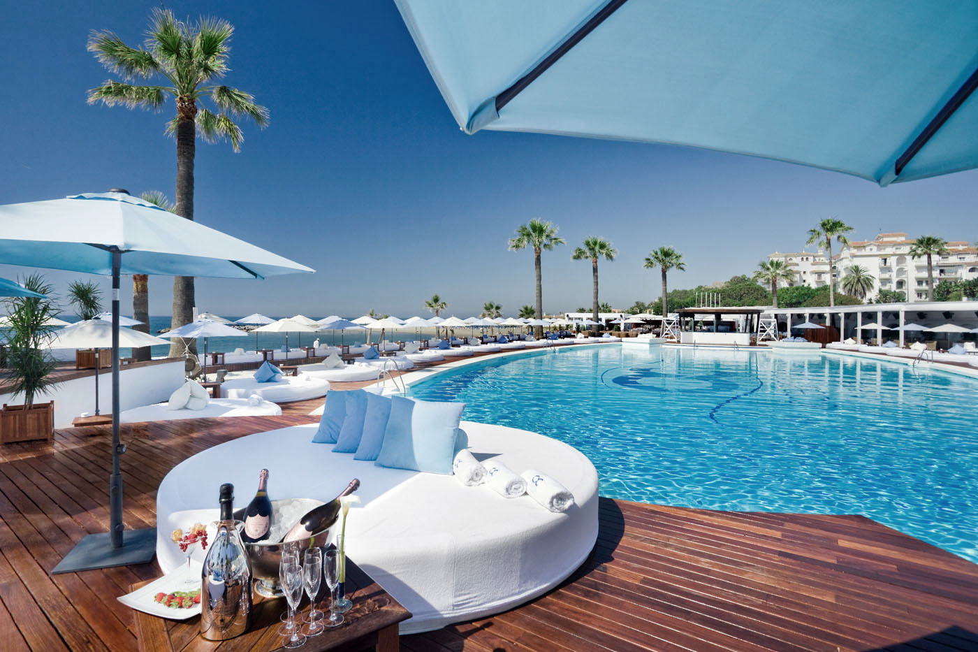 Marbella Luxury shopping guide - Alanda Marbella Hotel